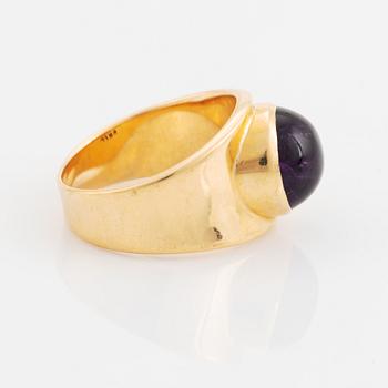 Georg Jensen, Poul Hansen, ring, 18K guld med cabochonslipad ametist.