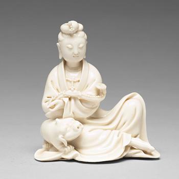 A blanc de chine figure of Guanyin, Qing dynasty, 18th Century.