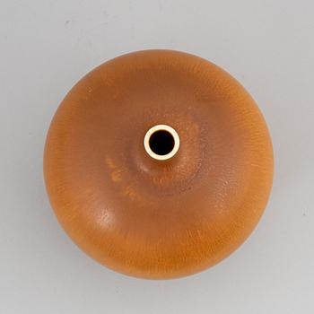 Berndt Friberg, a stoneware vase, Gustavsberg studio, Sweden 1968.