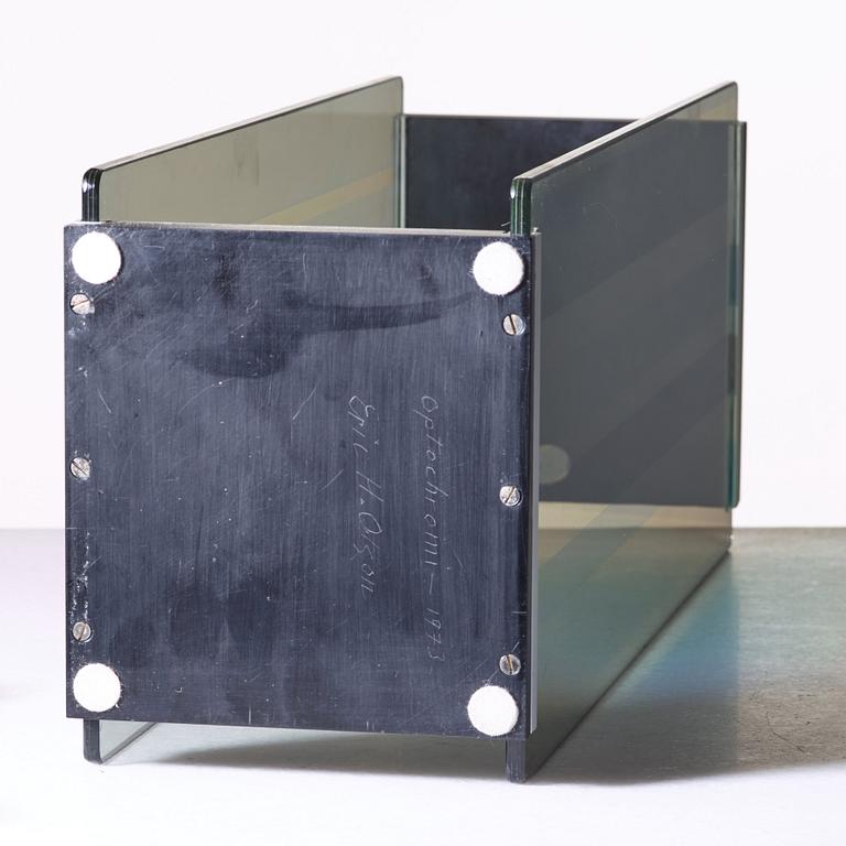 Eric H Olson, "Optochromi".