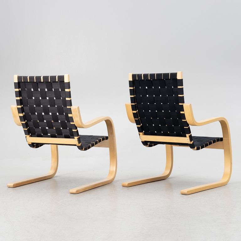 Alvar Aalto, fåtöljer, ett par, modell 406, Artek.