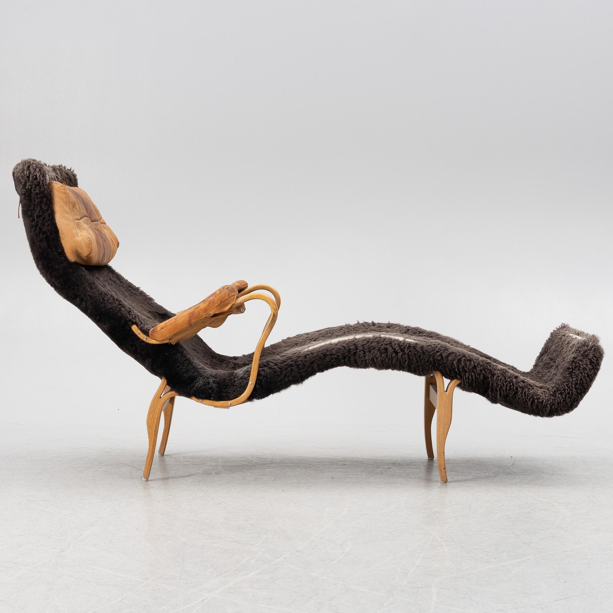 Bruno Mathsson, loungechair, "Pernilla", Karl Mathsson Company 1971.