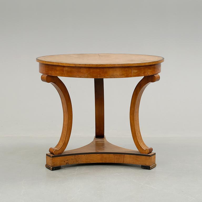 BORD, Karl Johan, 1800-talets första hälft.