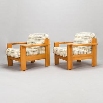 A pair of 1970's armchairs.