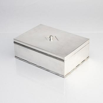 Johan Rohde, a sterling silver cigar box with wood interior, Georg Jensen, Copenhagen 1925-1932, design no. 329B.