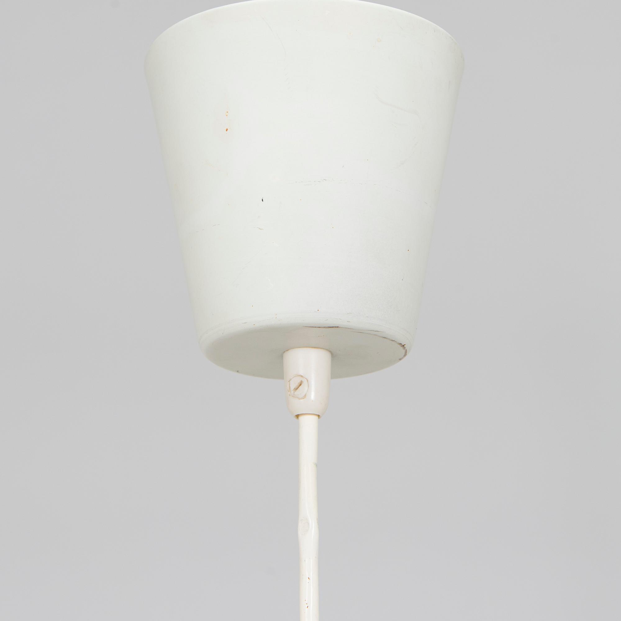 Alvar Aalto, a pendant lamp A332, 'Beehive' for Valaistustyö.
