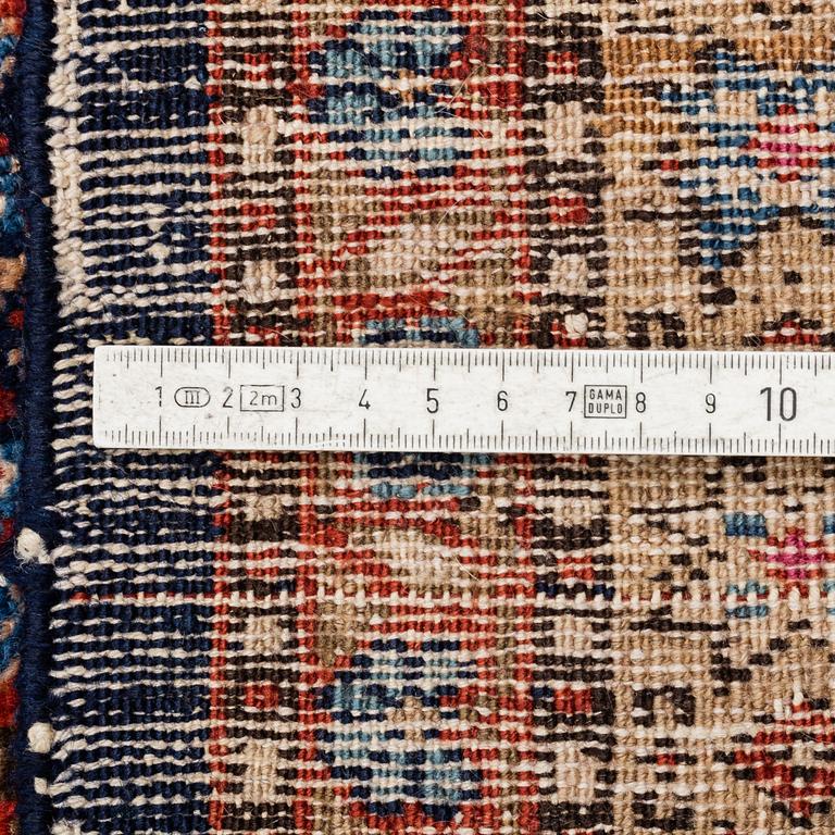 A CARPET, Antique West persian, ca 356,5  x 303,5 cm.