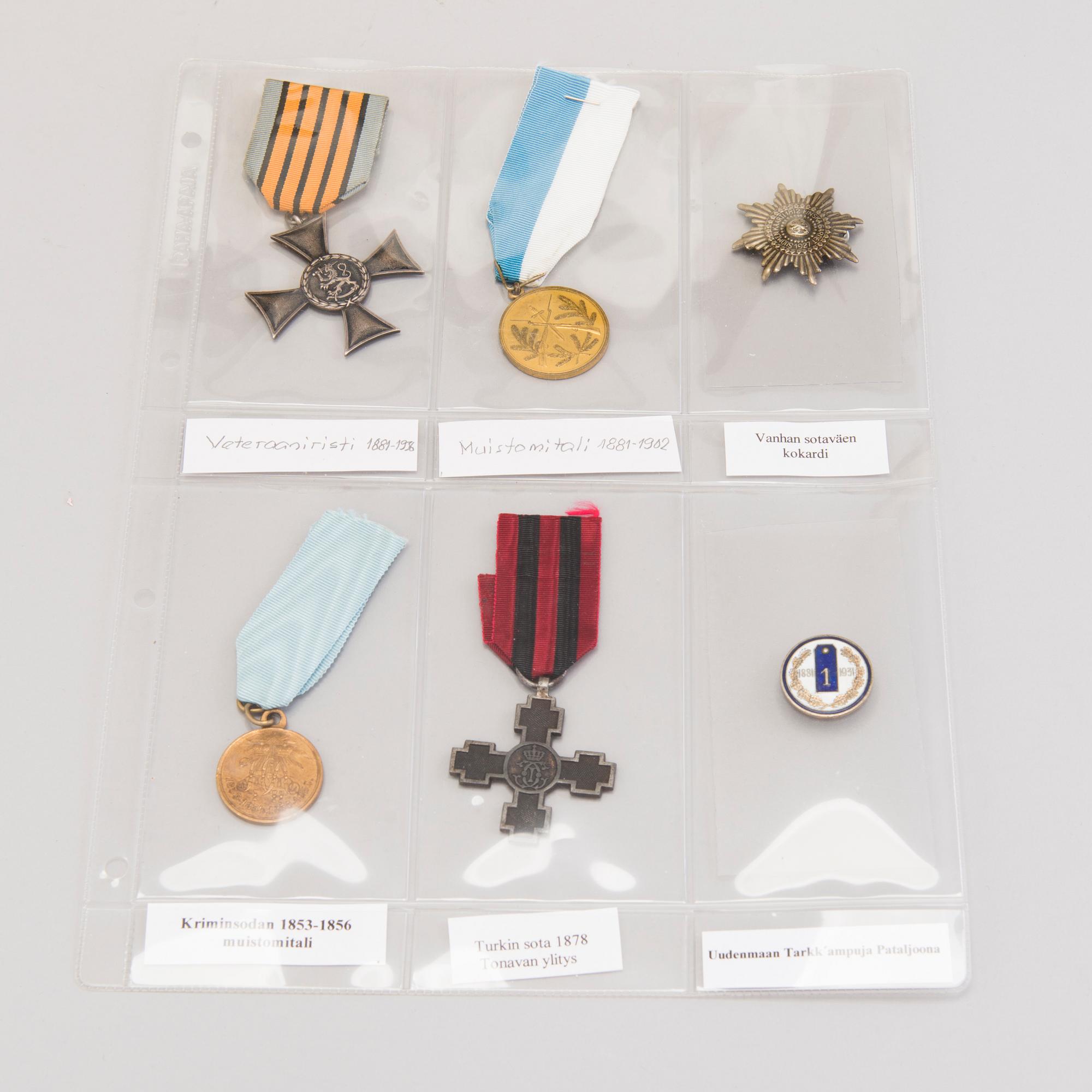 Finska krigsmaktens medaljer, 6 st, och böcker, 2 st, Finland, ca 1855-1931.