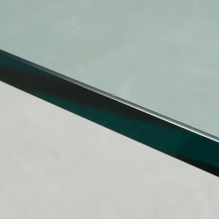 A glass coffeetable, "Ponte", by Angelo Cortesi for Fiam, Italy.
