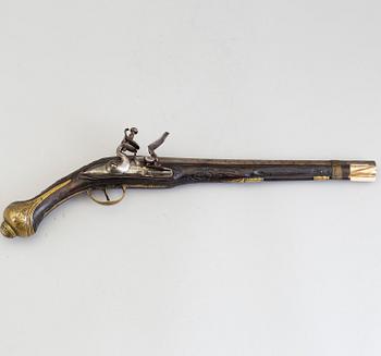 FLINTLÅSPISTOLER, 2 st, 1700-tal, för den orientaliska marknaden.