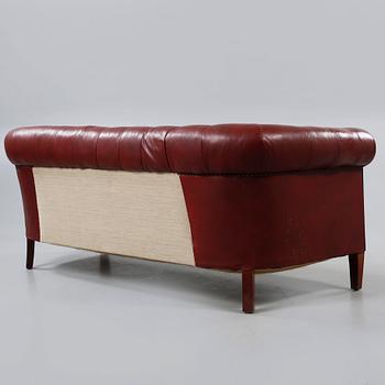 SOFFA, Chesterfield-modell, 1900-talets andra hälft.