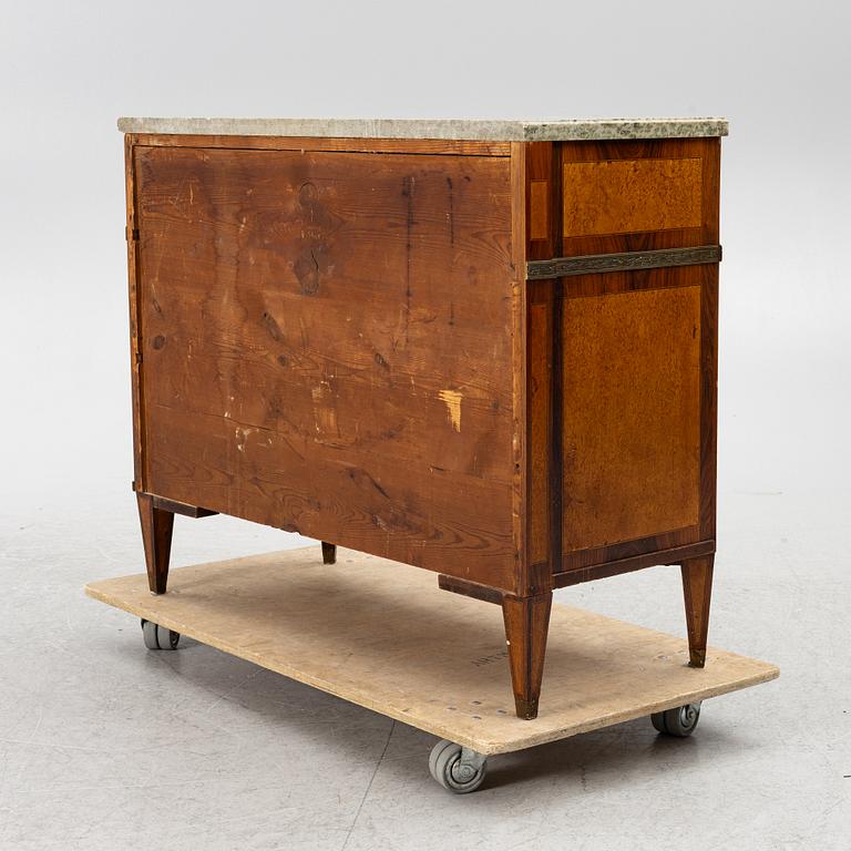 Chest of drawers, Gustavian style, 19th century.