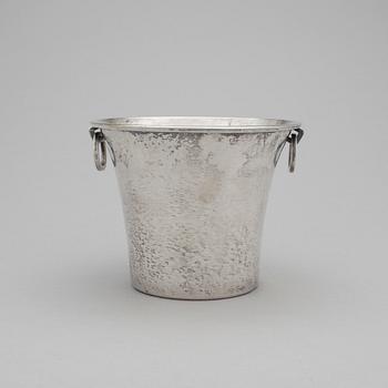 ISHINK, silver, oidentifierad tillverkarstämpel, haltstämpel 800, 1900-tal. Vikt ca 379 gram.