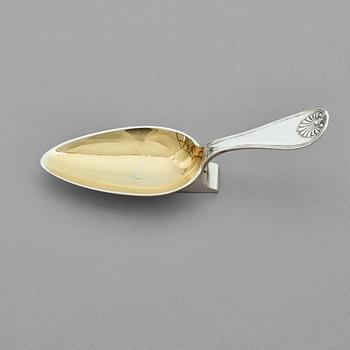 537. A Swedish 19th century parcel-gilt medicin-spoon, marks of  Johan Petter Grönvall, Stockholm 1833.
