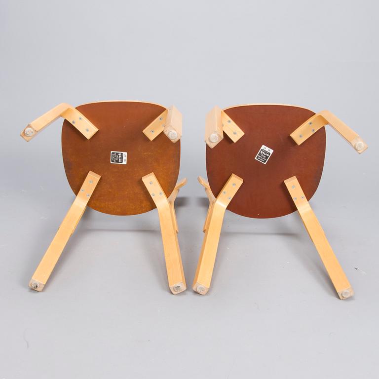 ALVAR AALTO, TUOLEJA, 6 kpl, malli 69, Artek. Malli muotoiltu v. 1935.