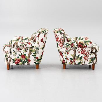 Josef Frank, a pair of model 336 armchairs, Firma Svenskt Tenn, AB O.H. Sjögren, 2017.
