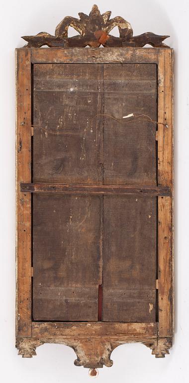 SPEGEL, gustaviansk, med otydlig hallstämpel, möjligen Johan Åkerblad. 1700-talets senare del.