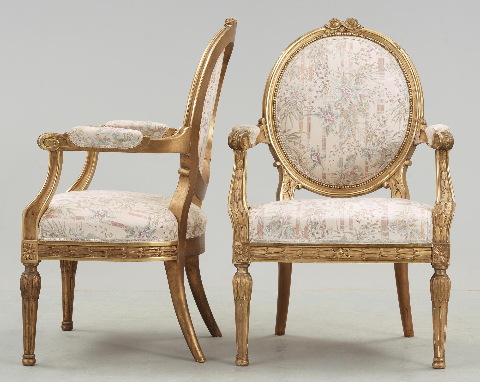 SALONGSGRUPP, 6 delar, gustaviansk stil, 1800-talets slut.