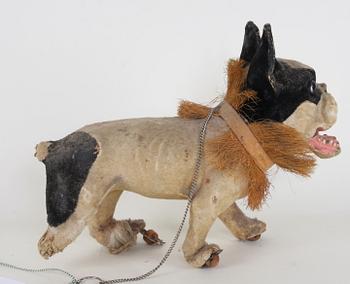 LEKSAKSHUND, 1900-talets första hälft.