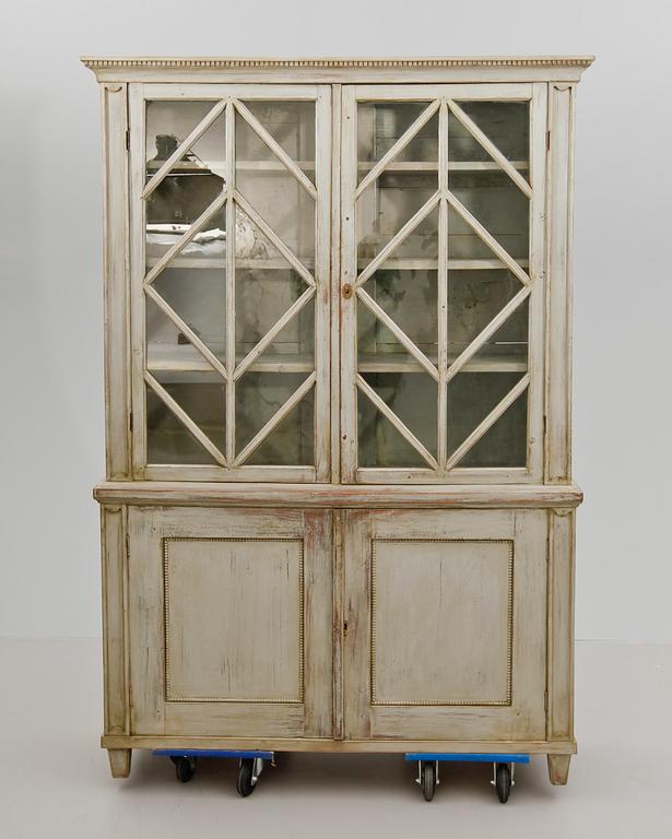 BOKSKÅP, sengustaviansk, 1800-talets första hälft.