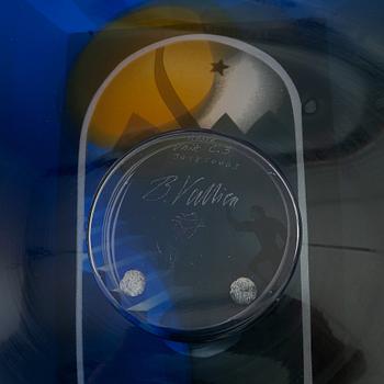 A glass sculpture by Bertil Vallien, Kosta, unique, signed.