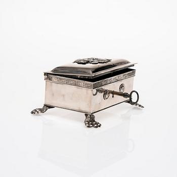 SKRIN, silver, Breslau, 1800-talets första hälft. Vikt 391,8 g.