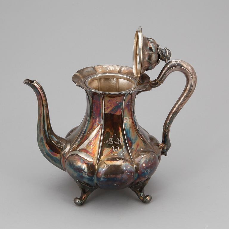 KAFFEKANNA, silver, nyrokoko, Finland, 1938. Vikt ca 886 g.