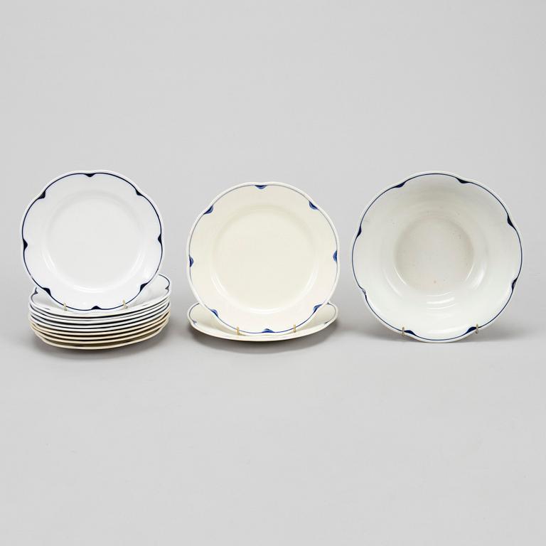 A 34-piece tableware set 'Pekka' for Arabia, Finland 1930/40s.