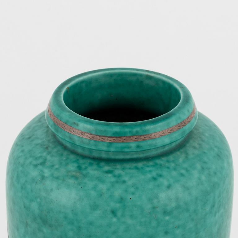 Wilhelm Kåge, an 'Argenta' stoneware vase, Gustavsberg.