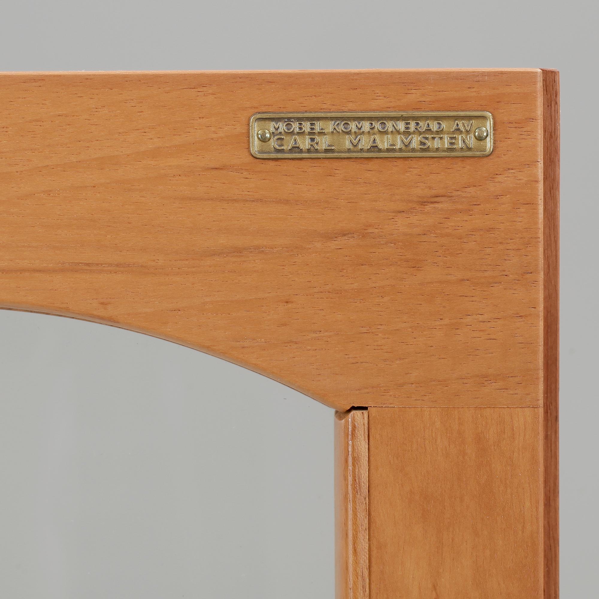 VITRINSKÅP, "Undantaget" Carl Malmsten, 1900-talets andra hälft.