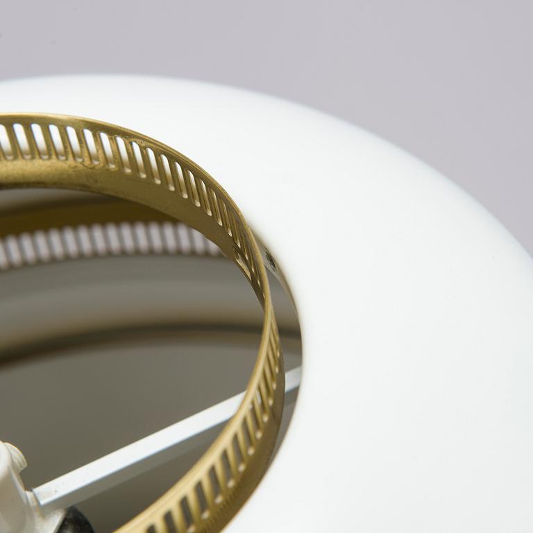 Alvar Aalto, ceiling lamp, "Beehive" A331, Valaisinpaja / Artek, late 20th century.