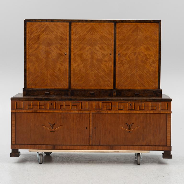 Skåp, Swedish grace, 1920-/30-tal.
