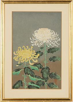 Bakufu Ohno (1888 - 1976), 'Chrysanthemums'.