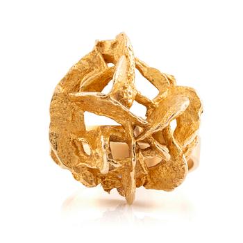 546. 18K gold Lapponia "Kioto" ring, design Björn Weckström, Finland.