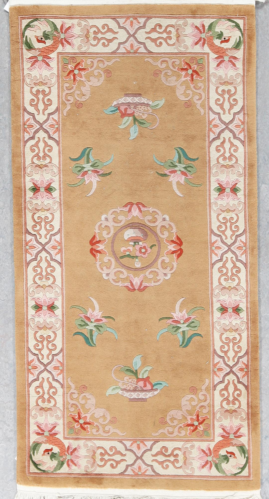 MATTA, Kina, Ca 184x108 cm.