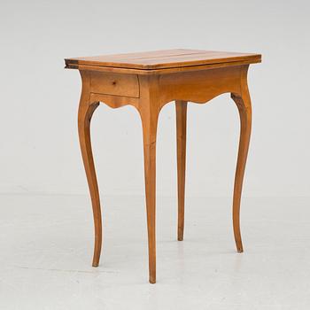 TOALETTBORD samt ett par STOLAR, nyrokoko, 1800-talet mitt. Stolarna stämplade med Karl XIV Johans ägarstämpel.