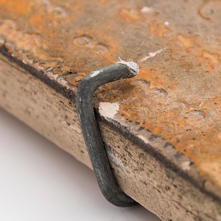 Rut Bryk, Relief, kivitavara, signeerattu BRYK.