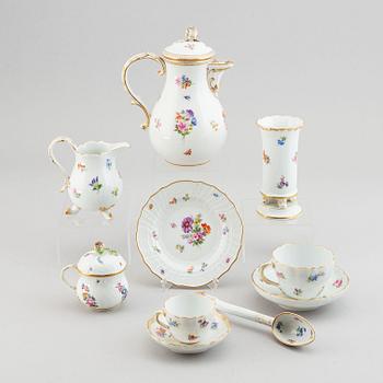 Kaffeservis, 24 delar, porslin. Meissen, 1700 samt 1800-tal.