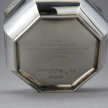 SKÅL, sterlingsilver, Borgila, Stockholm, 1953. Vikt ca 370g.