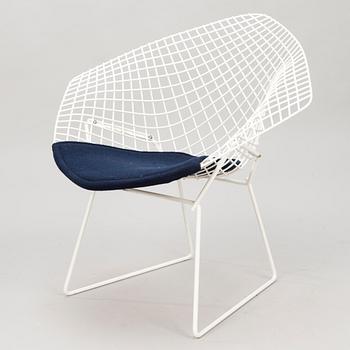 A Harry Bertoia "Diamond Chair".