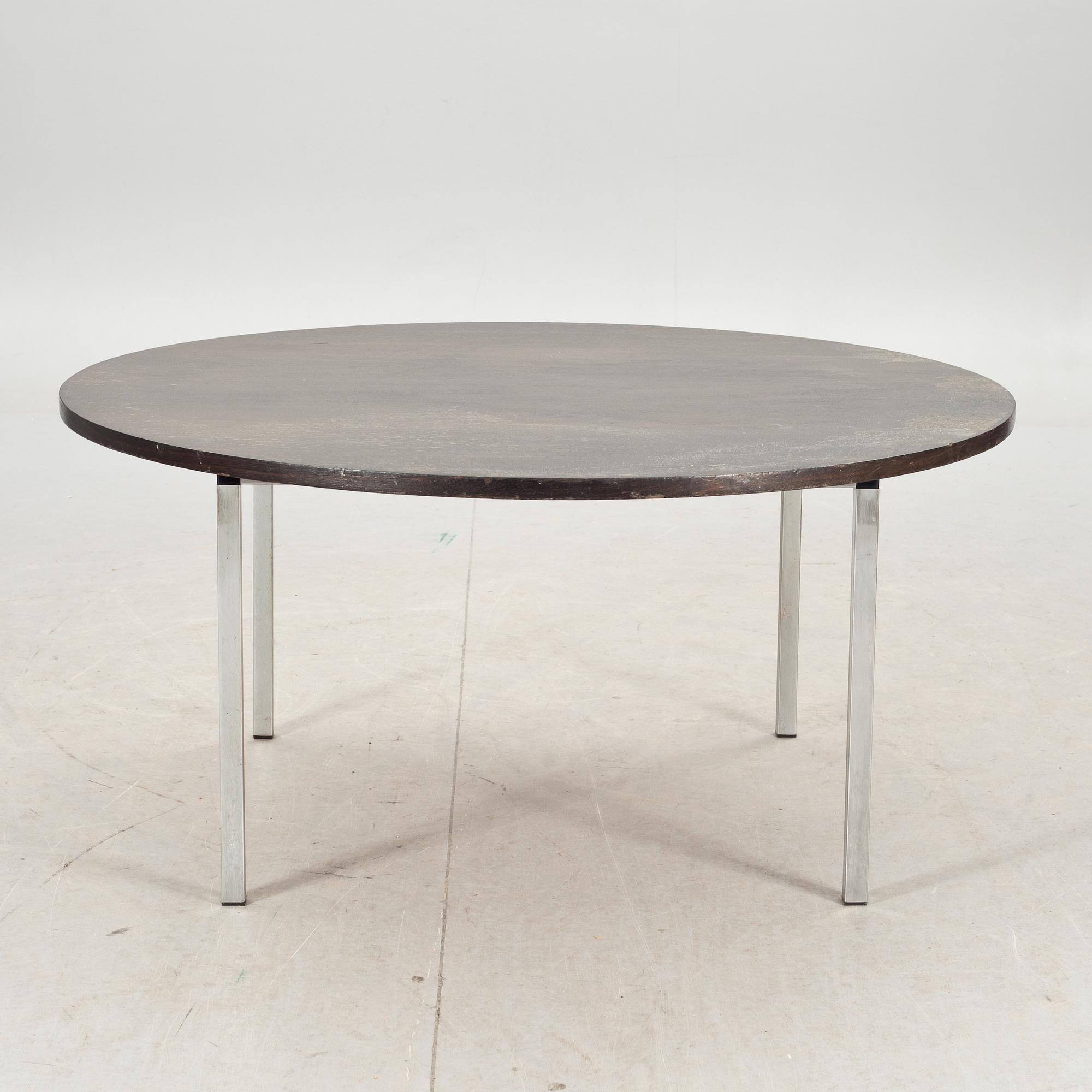 SOFFBORD, svartek, 1900-tal, brickmärkt, 1968.