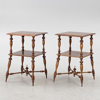 Sidobord/sängbord, ett par, 1800-talets andra hälft.