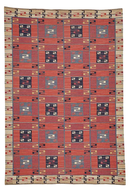 Märta Måås-Fjetterström, A CARPET, "Röda Esset", flat weave, ca 369 x 347,5 cm, signed AB MMF.