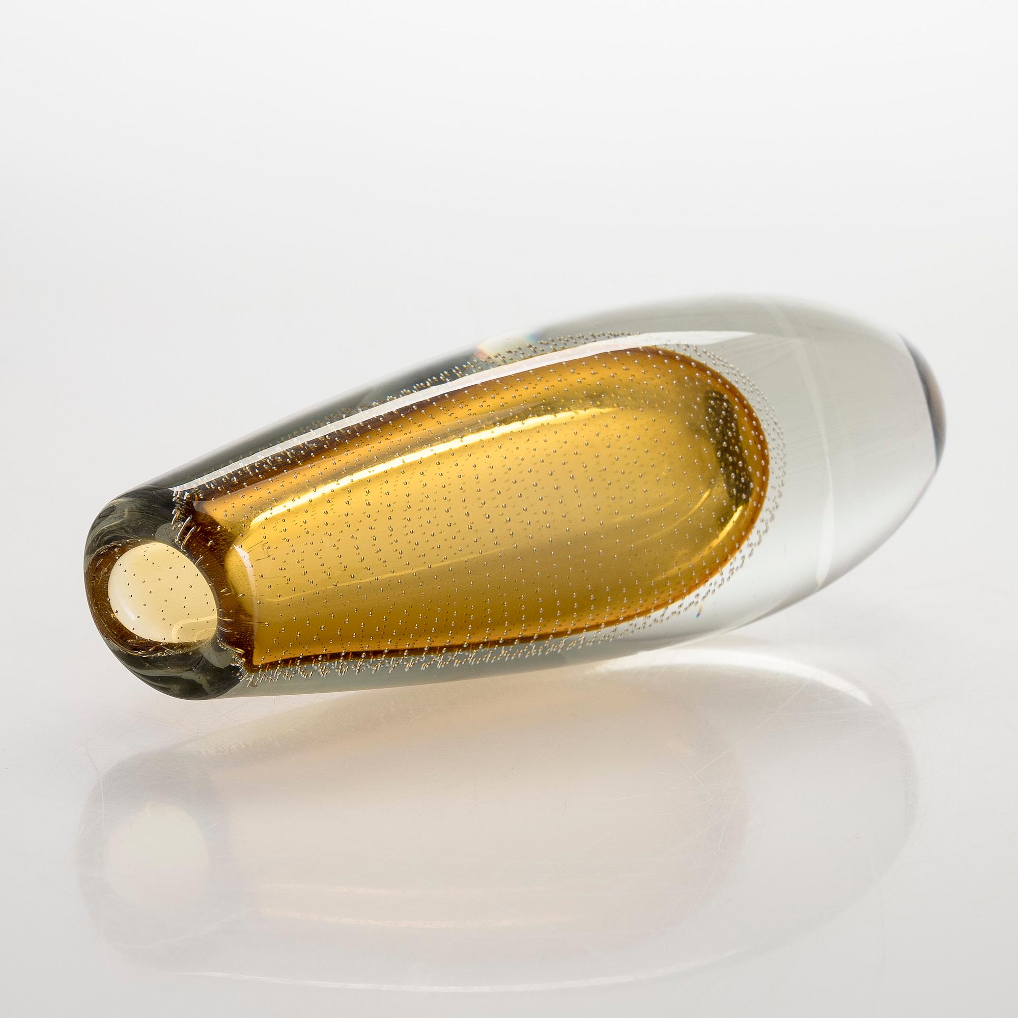 Gunnel Nyman, maljakko, signeerattu G. Nyman Nuutajärvi Notsjö -53.