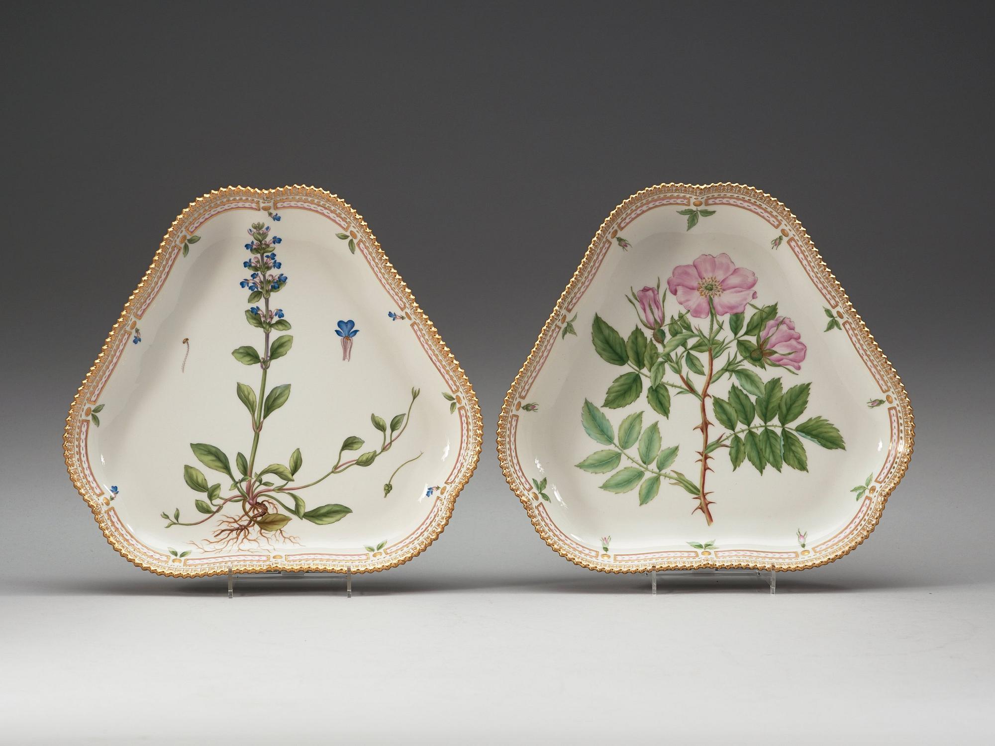 A set of four Royal Copenhagen 'Flora Danica' serving dishes, Denmark, 20th Century.