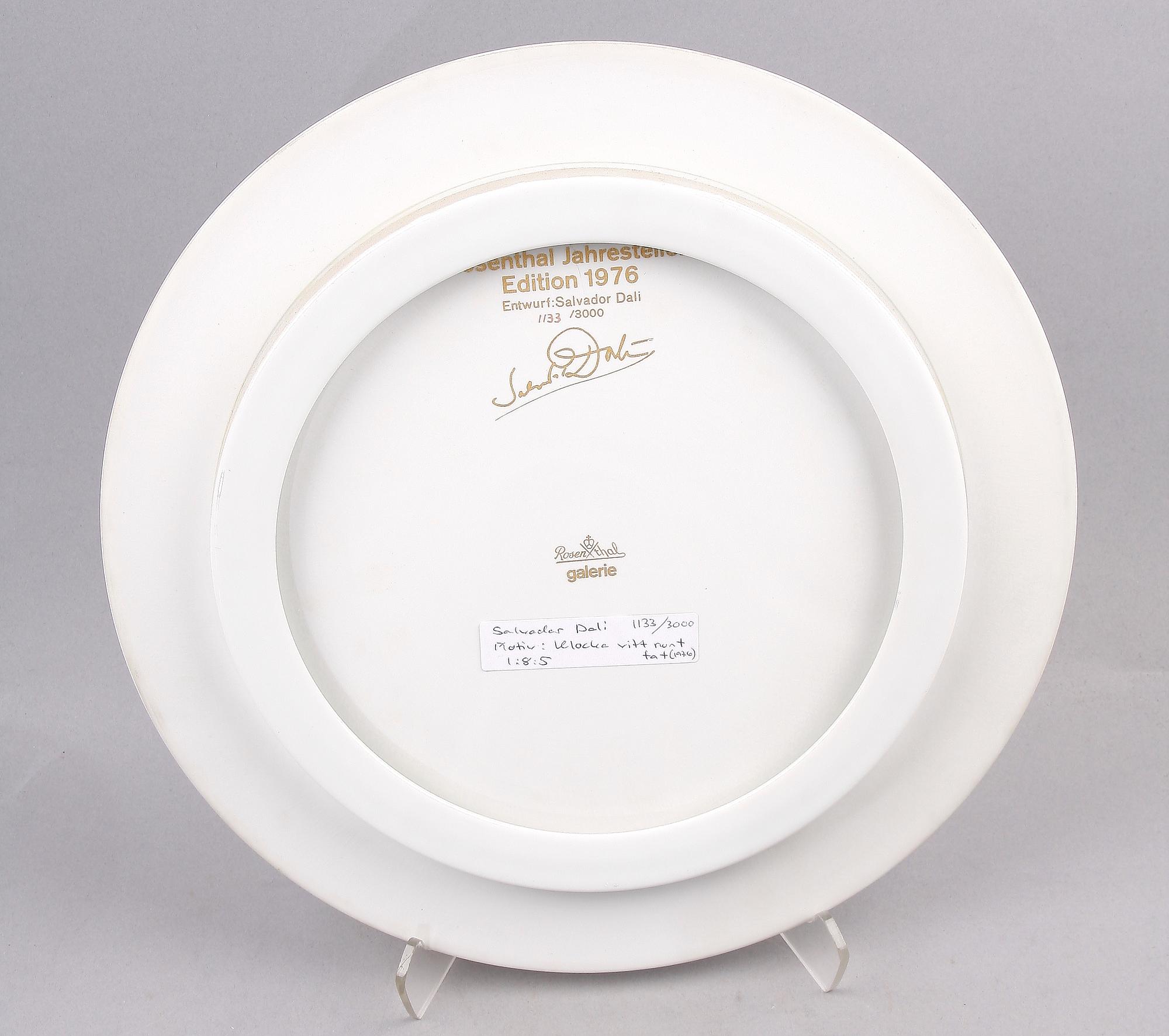 FAT, porslin,1133/3000 Salvadore Dali för Rosenthal 1976.