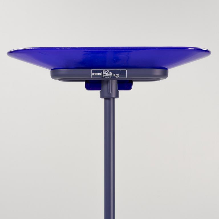 Perry King, Santiago Miranda & Gianluigi Arnald, a 'Jill' uplight from Arteluce/Flos.