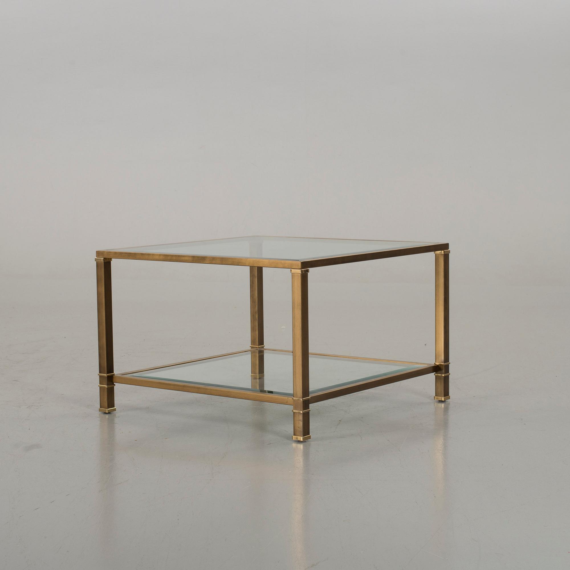 A SOFA TABLE, end of 20th century.