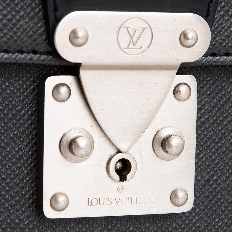 Louis Vuitton, A "Moskova" briefcase.