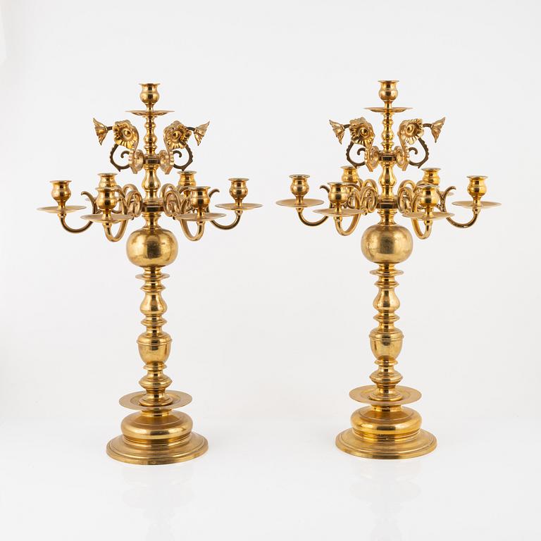 Kandelabrar, ett par, Gusums Bruk, 1900-talets första hälft.